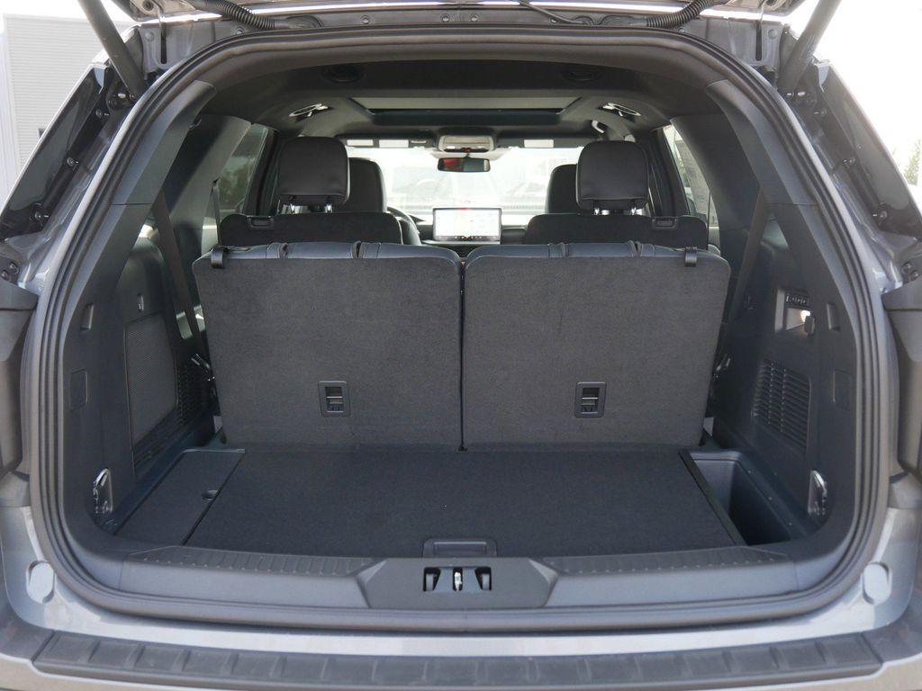 new 2025 Ford Explorer car, priced at $57,290