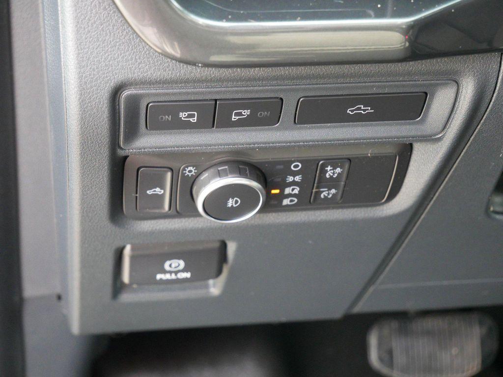 used 2022 Ford F-150 car, priced at $36,987