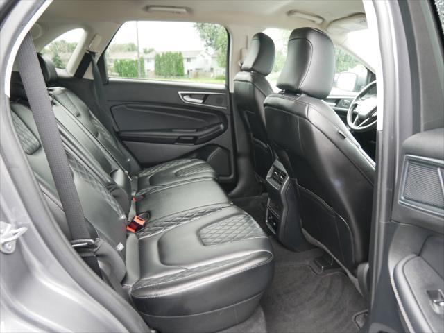 used 2024 Ford Edge car, priced at $29,987