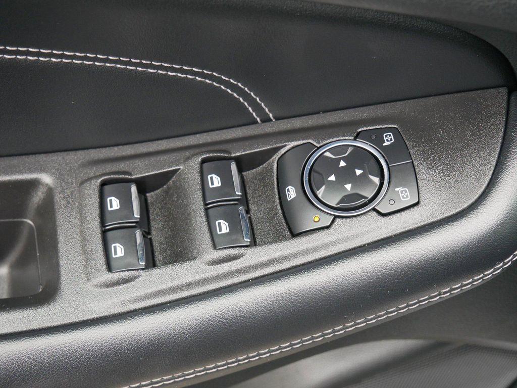 used 2024 Ford Edge car, priced at $27,987