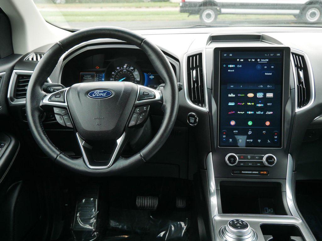 used 2024 Ford Edge car, priced at $27,987