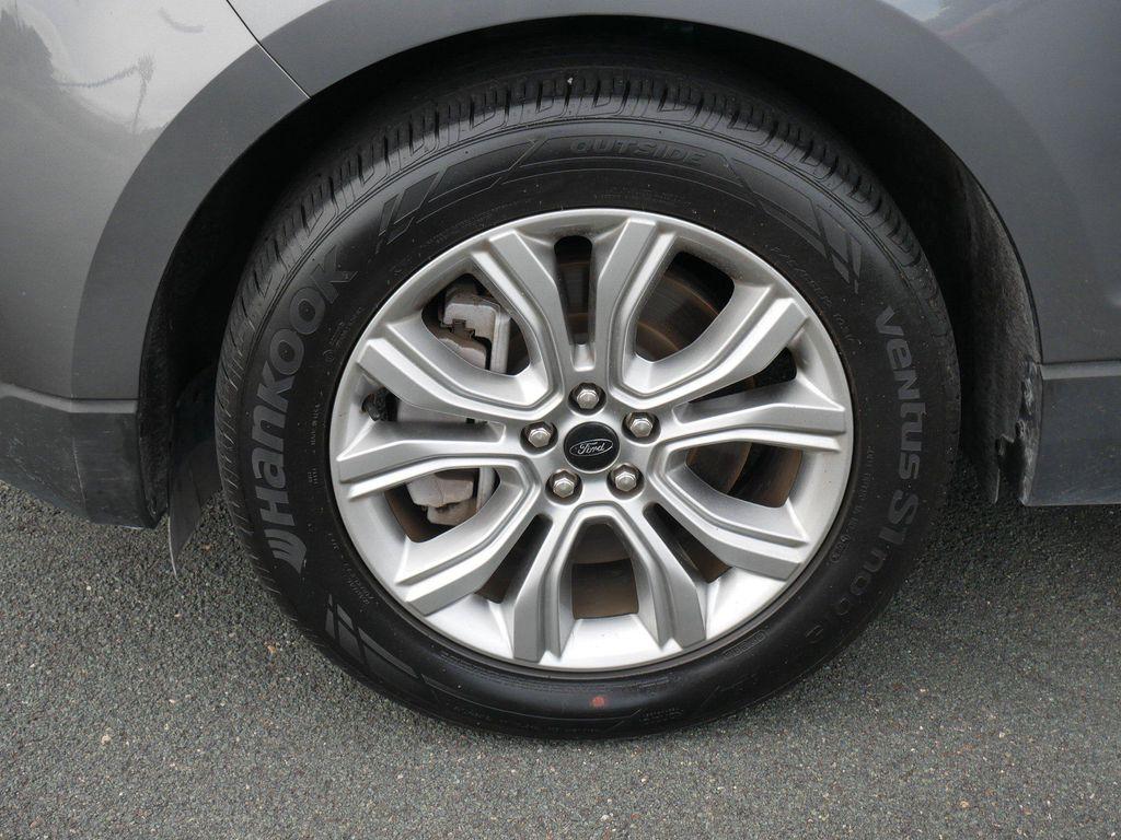 used 2024 Ford Edge car, priced at $27,987