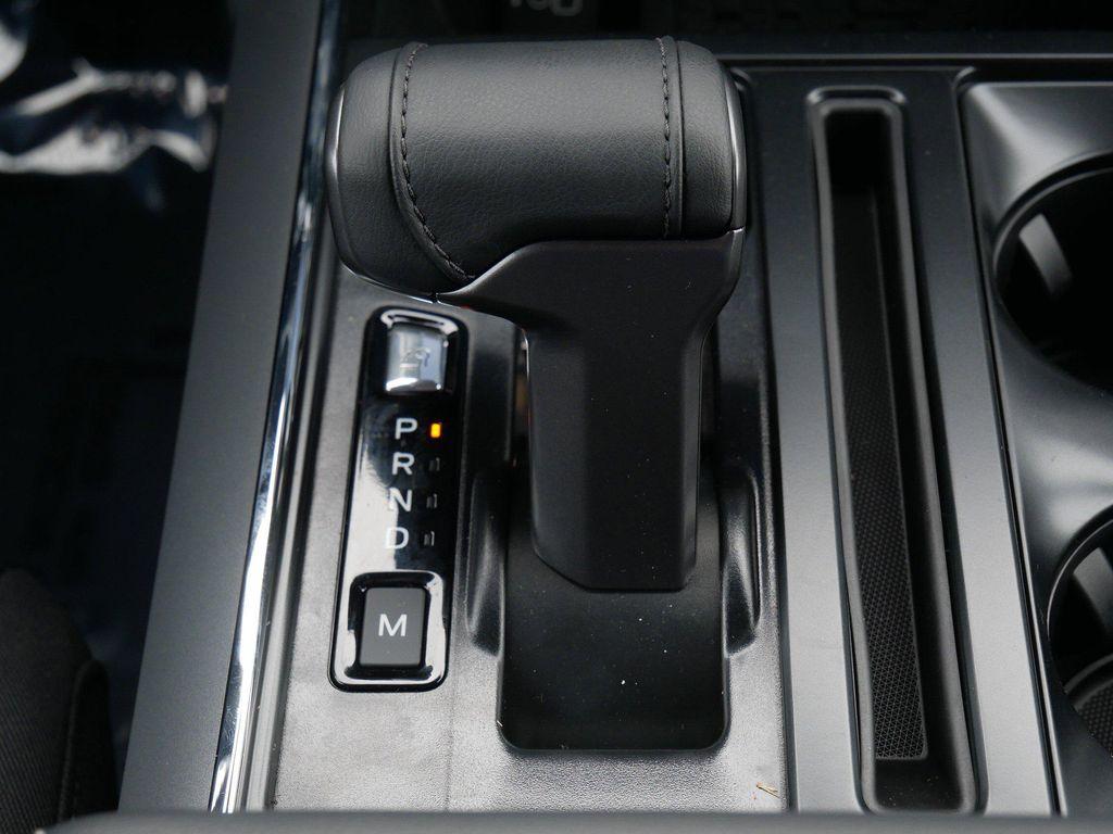 new 2025 Ford F-150 car, priced at $61,392