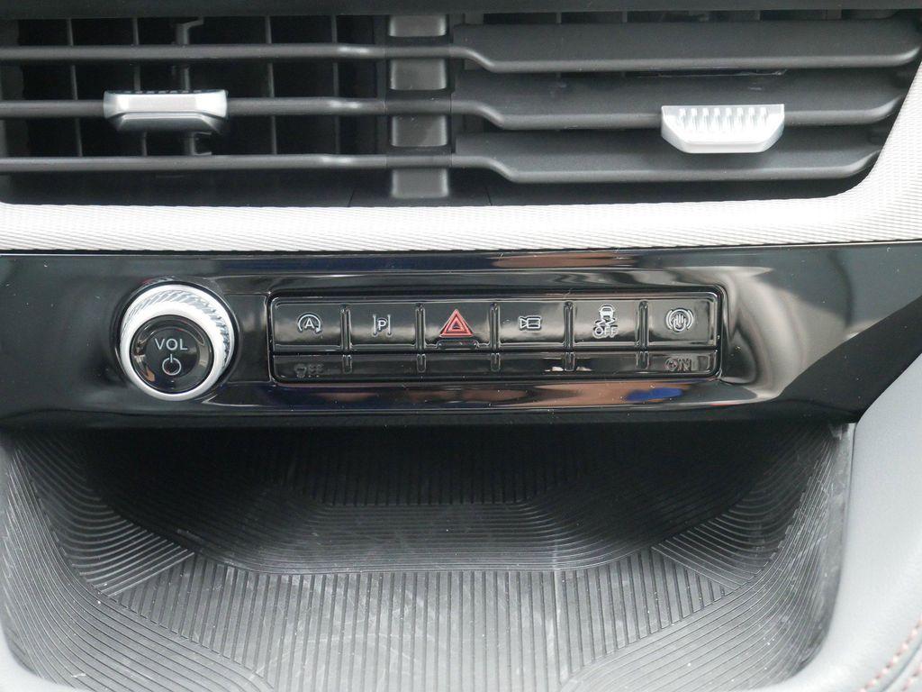 new 2025 Ford Explorer car, priced at $48,920