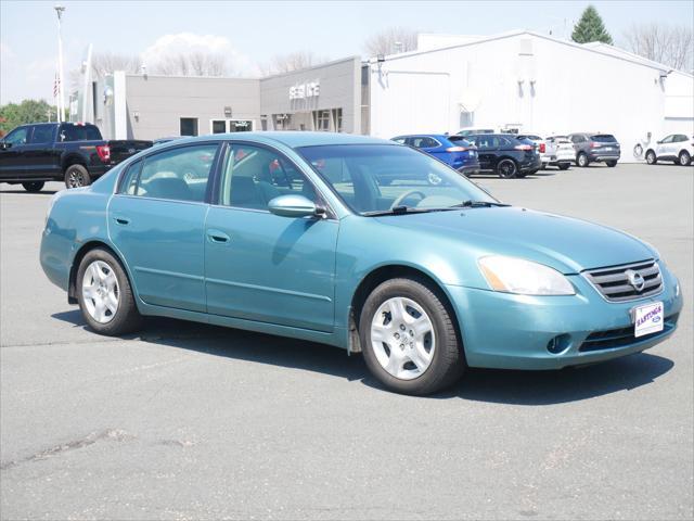 used 2002 Nissan Altima car, priced at $2,987