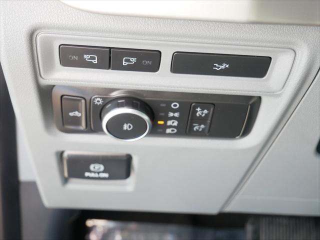 used 2022 Ford F-150 car, priced at $38,987