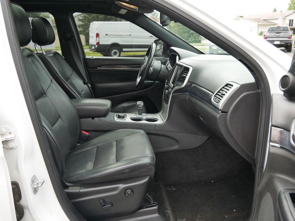 used 2015 Jeep Grand Cherokee car, priced at $15,987