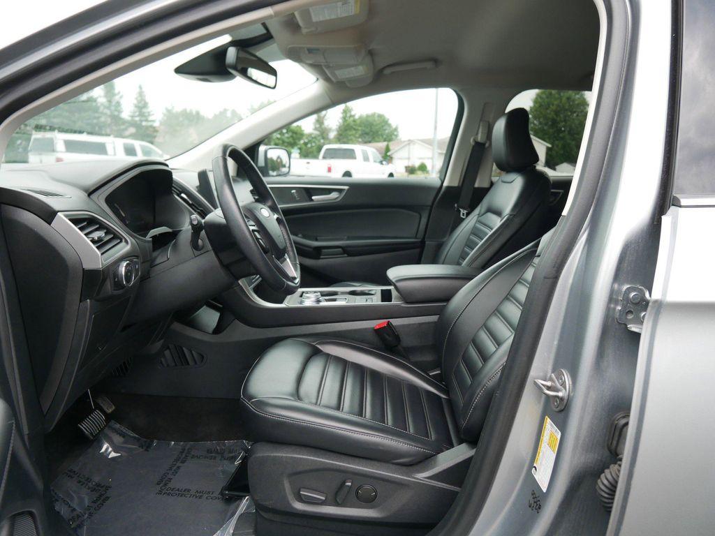used 2024 Ford Edge car, priced at $22,987