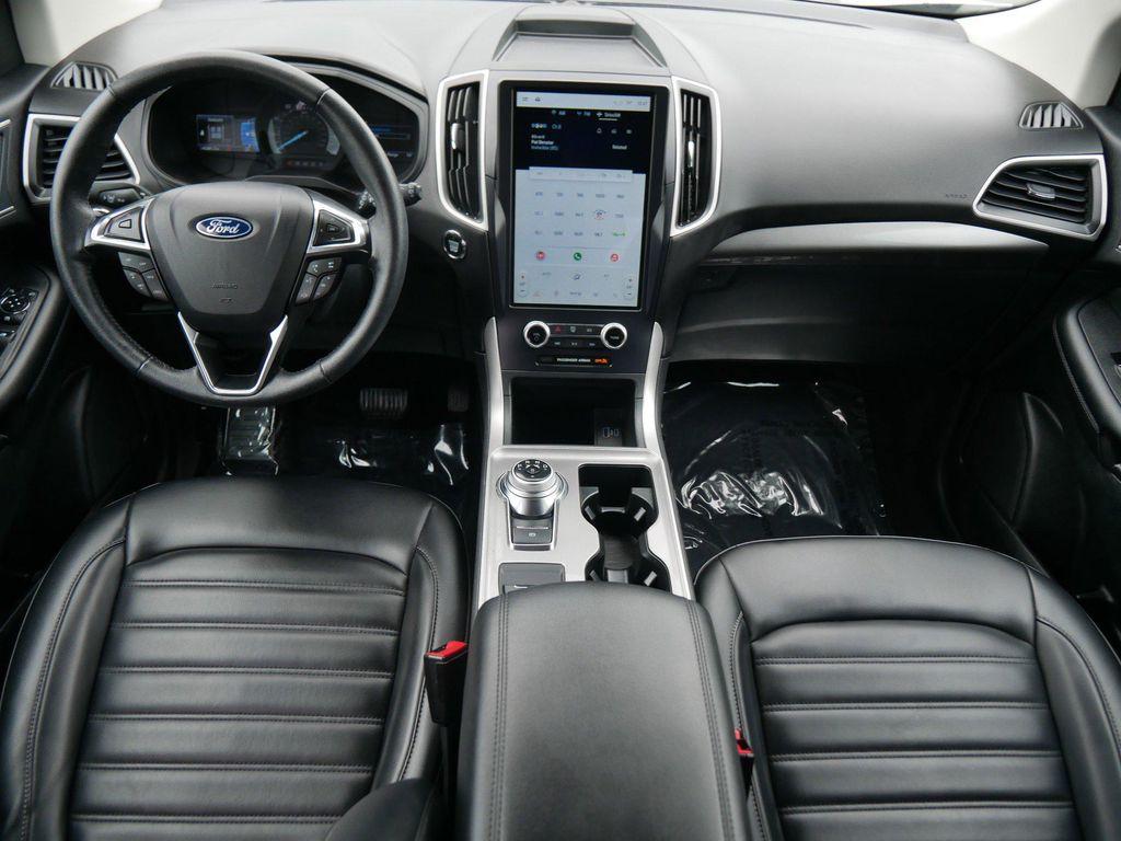used 2024 Ford Edge car, priced at $22,987
