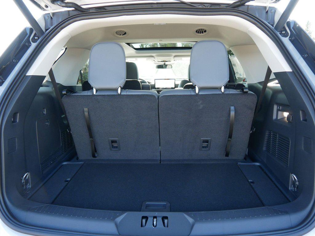 new 2025 Ford Explorer car, priced at $46,687