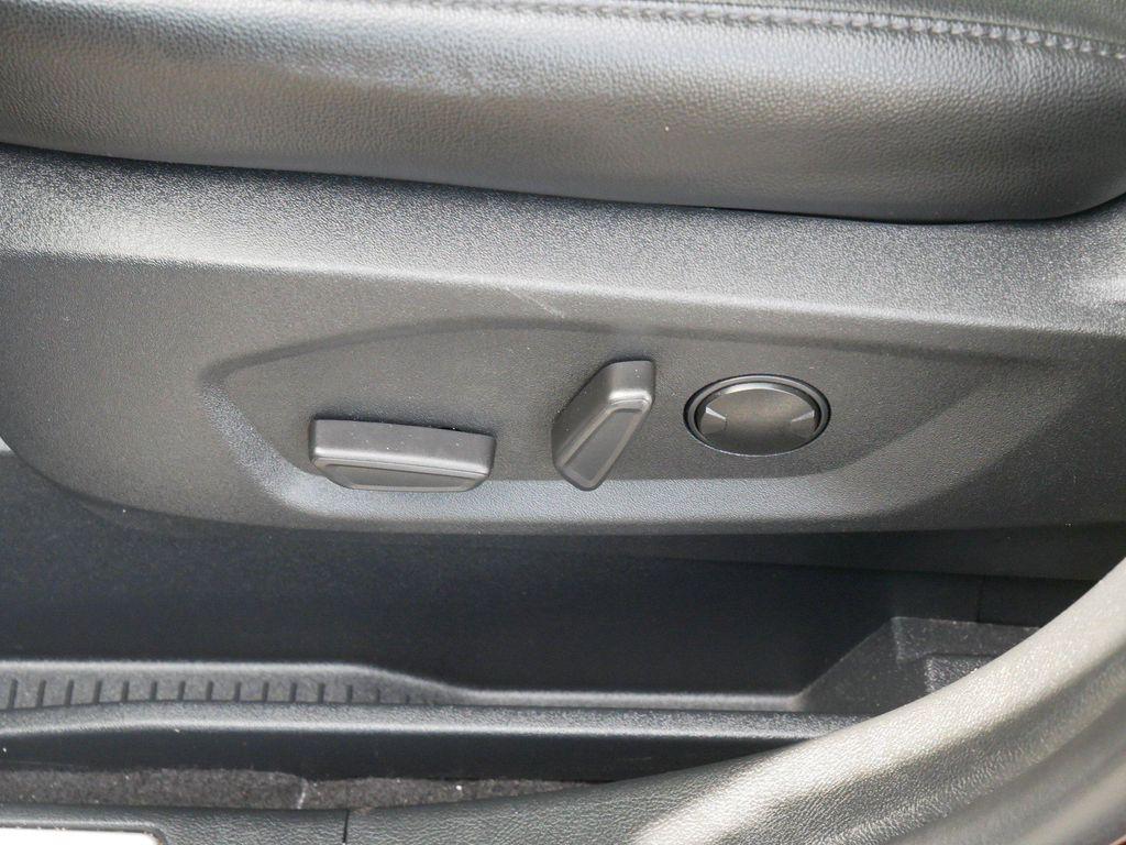 used 2024 Ford Edge car, priced at $27,987
