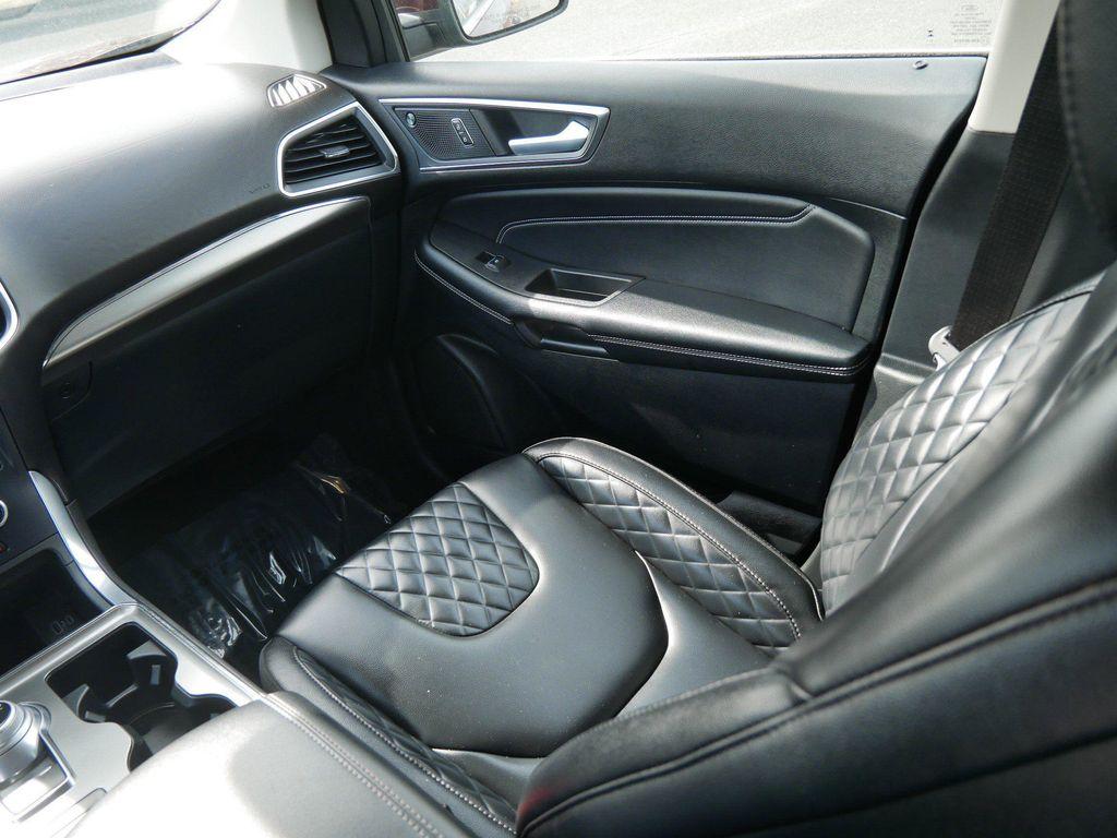 used 2024 Ford Edge car, priced at $27,987