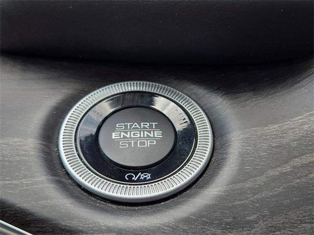 used 2022 Jeep Grand Cherokee car, priced at $38,991