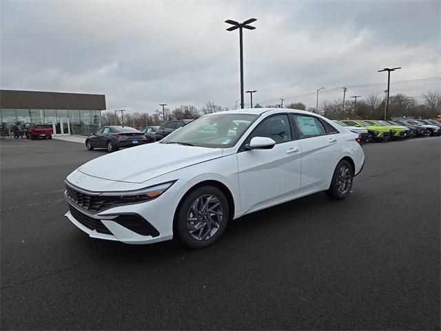 new 2024 Hyundai Elantra car, priced at $25,407