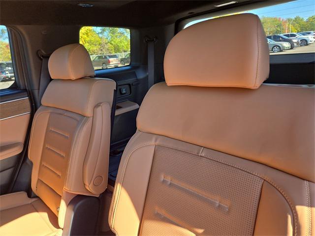 new 2026 Hyundai SANTA FE HEV car, priced at $47,294