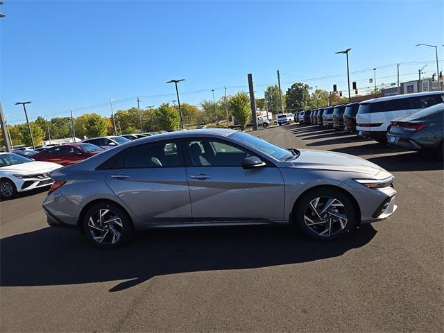 new 2025 Hyundai Elantra car, priced at $23,603