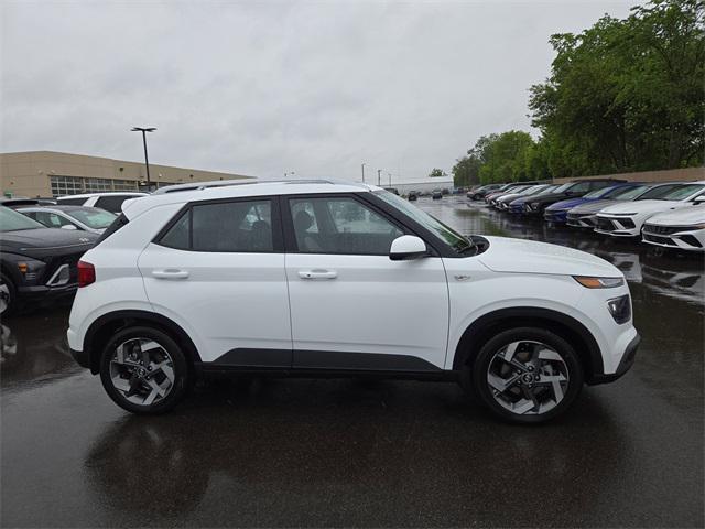 new 2025 Hyundai Venue car, priced at $23,358