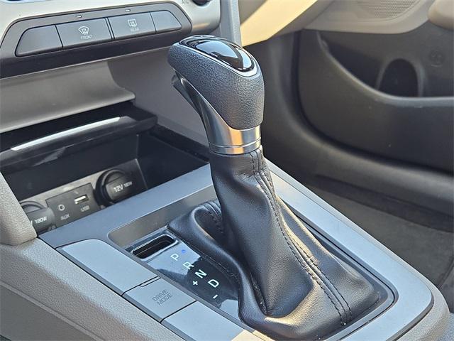 used 2017 Hyundai Elantra car