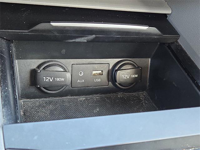 used 2017 Hyundai Elantra car