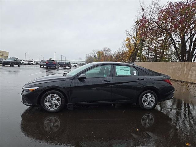 new 2024 Hyundai Elantra car, priced at $23,373