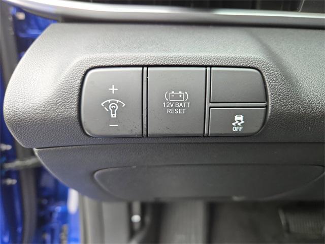 new 2025 Hyundai ELANTRA HEV car, priced at $25,043