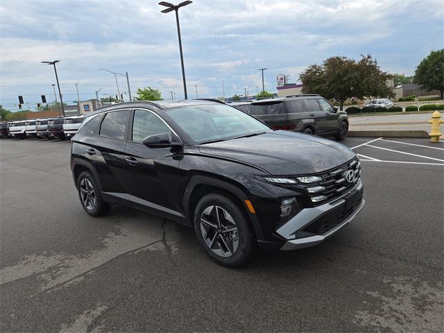new 2025 Hyundai TUCSON Hybrid car, priced at $36,725
