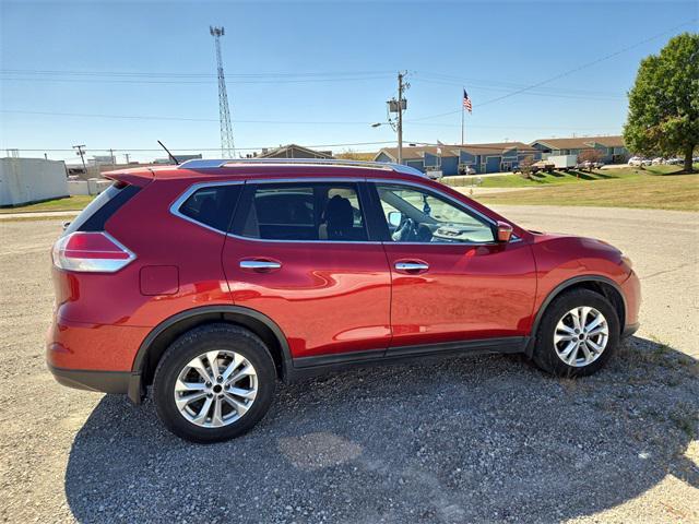 used 2016 Nissan Rogue car