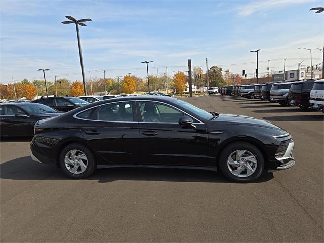 new 2025 Hyundai Sonata car, priced at $27,028