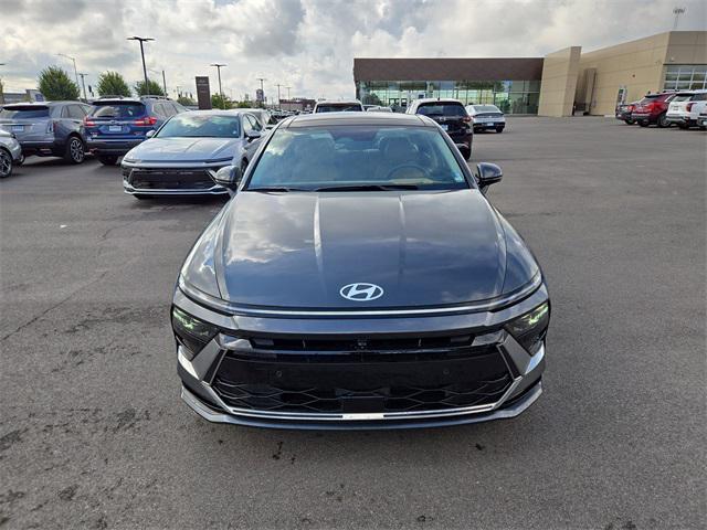 new 2025 Hyundai Sonata Hybrid car, priced at $36,312