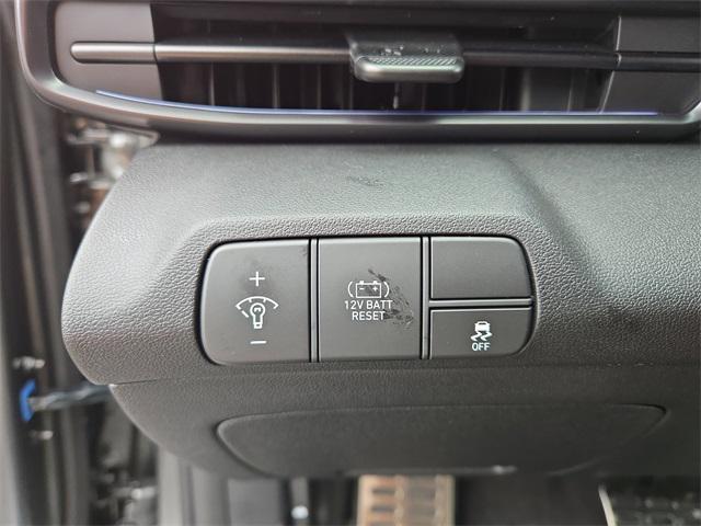 new 2025 Hyundai Elantra car, priced at $26,822