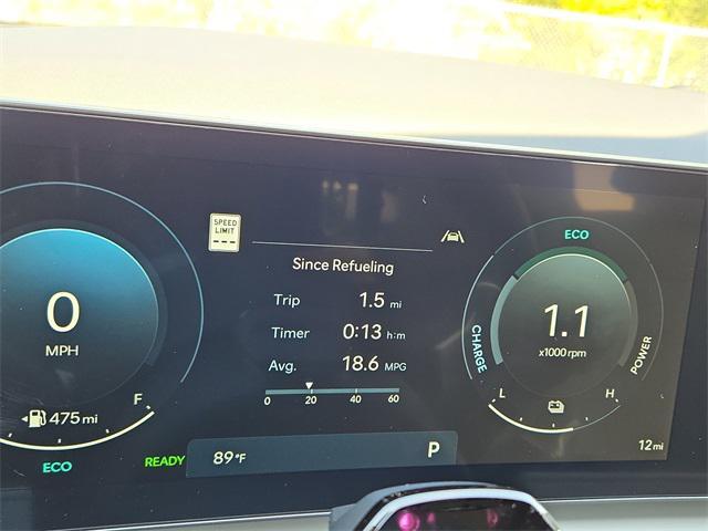 new 2025 Hyundai TUCSON Hybrid car, priced at $35,965