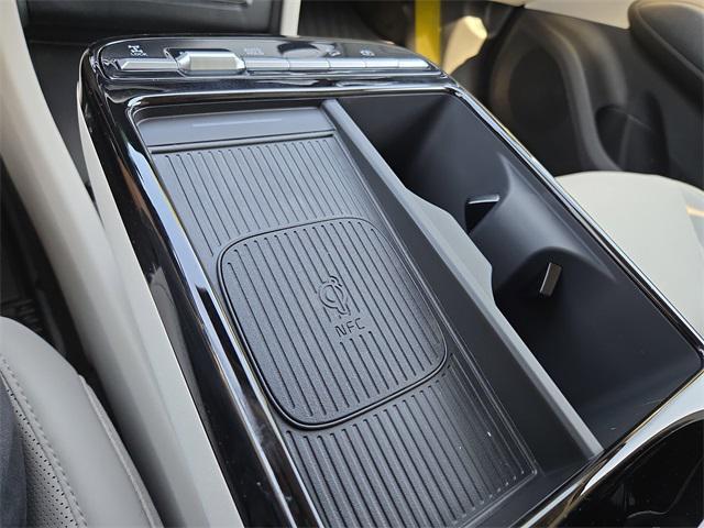 new 2025 Hyundai TUCSON Hybrid car, priced at $35,965