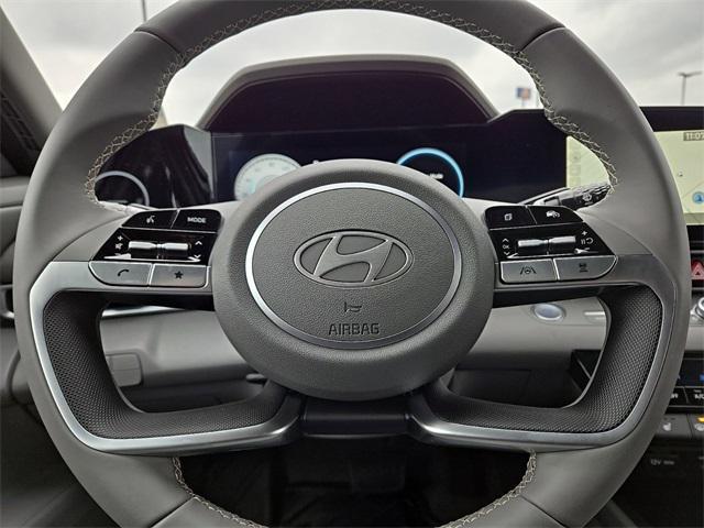 new 2025 Hyundai Elantra car, priced at $27,646