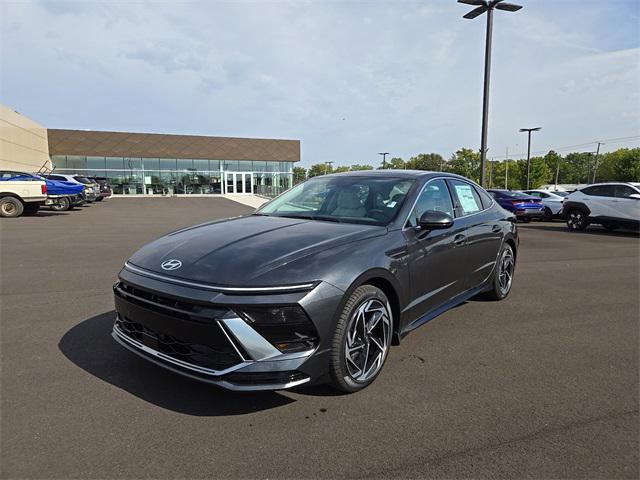 new 2024 Hyundai Sonata car, priced at $30,815