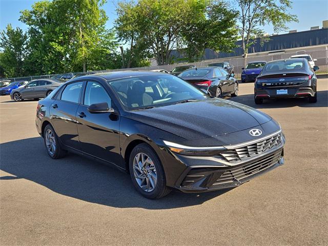 new 2025 Hyundai ELANTRA HEV car, priced at $24,440