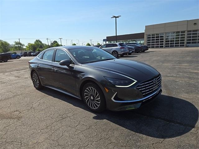 used 2023 Hyundai Sonata Hybrid car, priced at $34,991