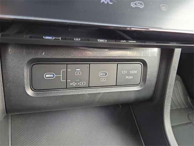 new 2025 Hyundai TUCSON Hybrid car, priced at $35,485