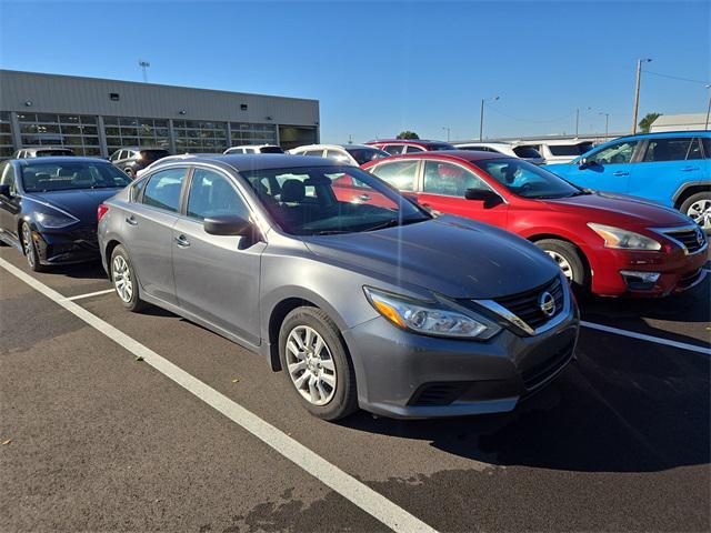 used 2016 Nissan Altima car