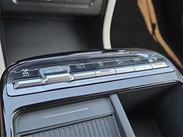 new 2025 Hyundai Tucson car, priced at $39,234