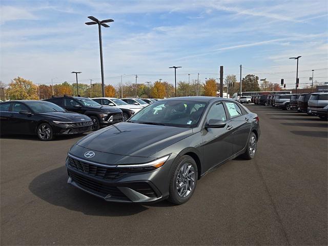 new 2024 Hyundai Elantra car, priced at $24,191