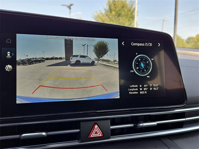 new 2025 Hyundai Elantra car, priced at $27,358