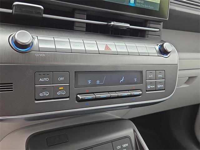 new 2025 Hyundai Kona car, priced at $30,178