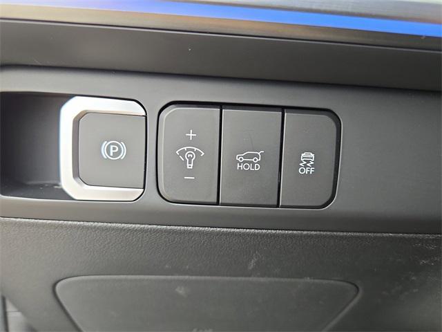 new 2025 Hyundai Santa Fe car, priced at $45,384