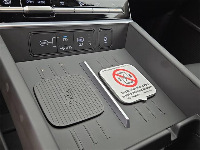 new 2025 Hyundai Santa Fe car, priced at $45,384
