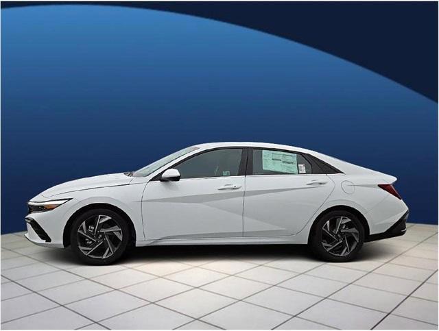new 2024 Hyundai Elantra car, priced at $27,955