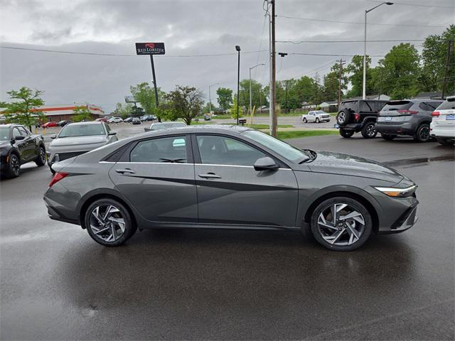 new 2025 Hyundai Elantra car, priced at $29,938