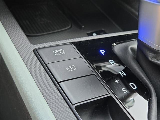 new 2025 Hyundai Elantra car, priced at $29,188