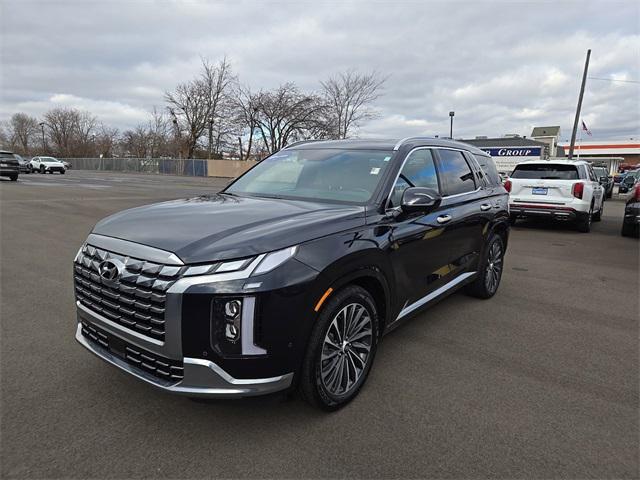 used 2024 Hyundai Palisade car, priced at $41,991