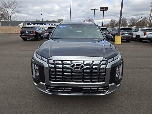 used 2024 Hyundai Palisade car, priced at $41,991