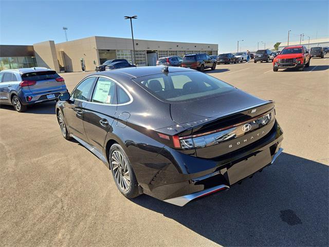 new 2026 Hyundai Sonata Hybrid car, priced at $39,575